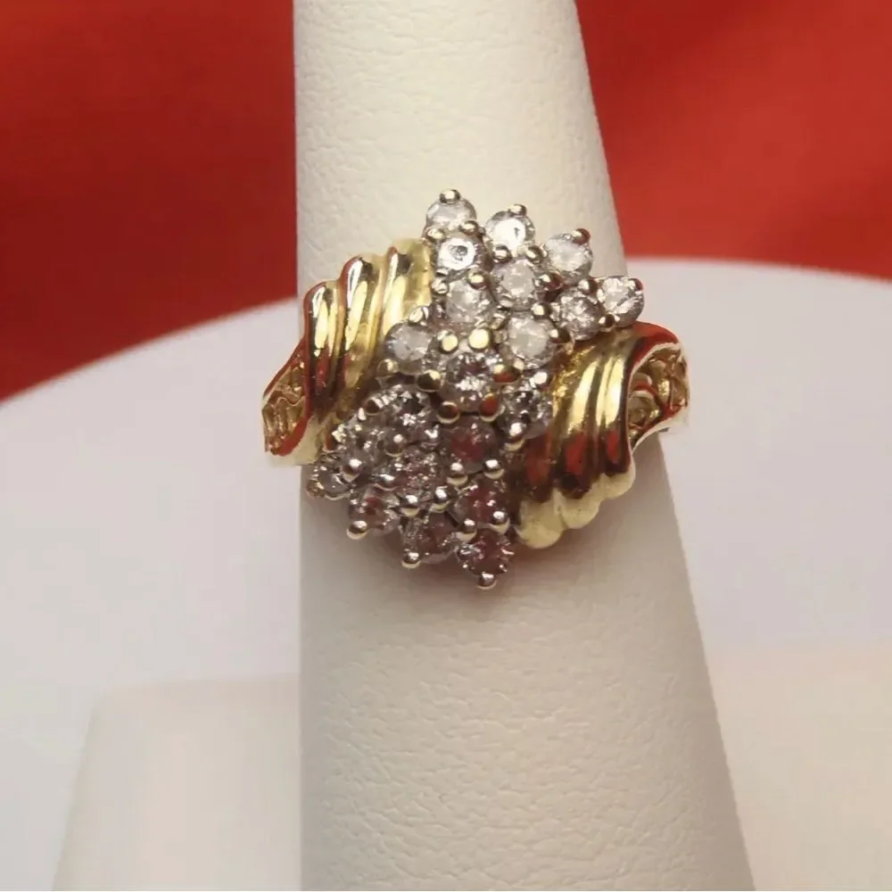 ESTATE 10k YG Waterfall Ring 21 Diamonds 1/4CtTw 3.7 Gr Sz 6